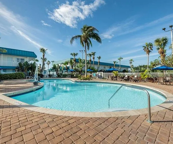 Best Western Cocoa Beach Hotel & Suites